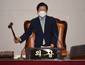 국회, 진통 끝에 법안 98건 통과… 민생‧개혁 동시 처리 