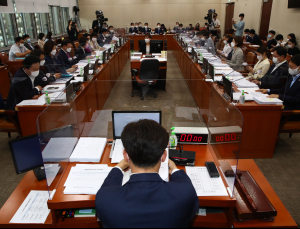 ‘사회서비스원법’ 복지위 통과… 민간 중심에서 공적 서비스로 개편