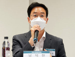 고용부 “감정노동 하는 병원 종사자 의견 들어야” 