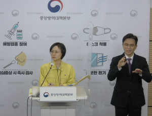 코로나19 사망자 96%, 60대 이상