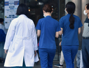 소아청소년 코로나 중증환자, 큰 병원서 치료받기 ‘별 따기’