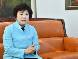 전혜숙 의원 “尹정부 ‘공공의료 강화’ 약속 거짓말이냐”
