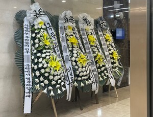  “금쪽같은 내 새끼...” 이태원 참사 장례 첫 날