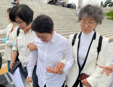 “다시 시작해야죠” 눈물 쏟은 간호협회