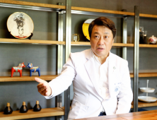 “벼랑 끝 공공·필수의료, 민간병원 역할 늘려야 산다”