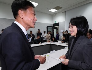 의정협의체 2라운드 개막…의대 증원 놓고 복지부·의협 ‘신경전’