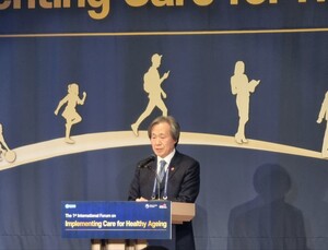 ‘건강노화 10년’ 준비…건보공단·WHO 머리 맞대