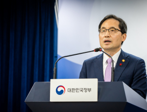 공정위, 플랫폼법 제정 추진…‘온라인 공룡’ 사전규제 강수