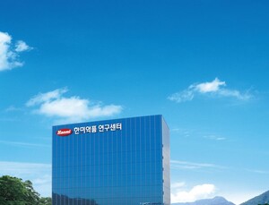 한미약품 “그룹 통합으로 상속세 절감 없어”