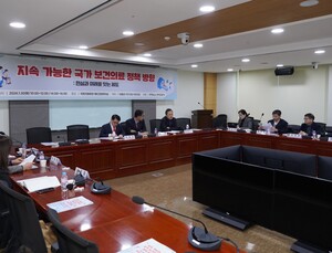 허가·승인에 가로막힌 국산 코로나 백신 개발…“R&D 고도화해야”