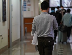 전공의 9000명 복귀 오리무중…‘행정처분 사전통지서’ 발송