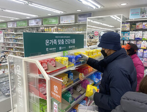 공정위까지 나선 ‘다이소 건기식’ 논란…“시장 재정립 기회”