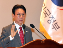 金총리, 의료계 대표 만난다…의정갈등 출구 모색