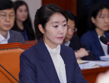 강선우 “보좌진에 심심한 사과”…자녀 언급엔 ‘울컥’