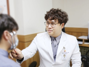 엉뚱한 곳으로 들어간 돌의 제자리 찾기