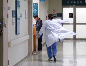 사직 전공의, 오늘 1년 반 만에 대거 복귀…의료공백 해소될까