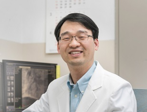 새벽 찬 공기, 중년의 심장을 조인다