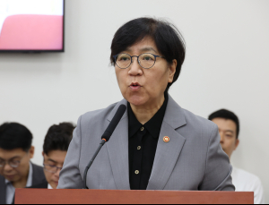 국정자원 화재로 복지 시스템 마비…野 “대통령 예능 출연할 때냐” [2025 국감]