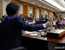 與 “조희대 의문 해소 안 돼”…‘대법원 3차 국감’ 요구