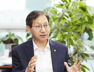 국민연금공단 차기 이사장에 김성주 전 의원 임명