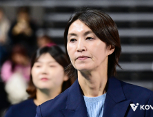 2위 눈앞인 흥국생명…안주 없는 요시하라 “기쁘지만, 더 집중해야” [쿠키 현장]