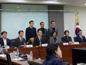 플랫폼 규제 놓고 국회 충돌…표류하는 ‘닥터나우 방지법’