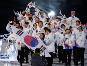 두 성화대 동시 점화…밀라노·코르티나담페초 동계올림픽 개막