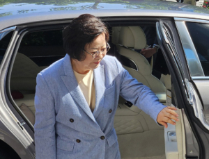 한미약품 경영 갈등 논란에…송영숙 회장 “특정 개인이 전권 쥐어선 안돼”