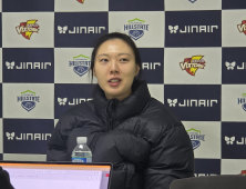 ‘여자배구 레전드’ 양효진의 성대한 은퇴식 “그만둘 때 많은 용기 필요했다” [쿠키인터뷰]