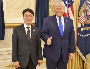 김민석 총리 “트럼프, ‘김정은이 북·미 대화 원하냐’고 물어”