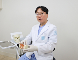 ‘구취를 부르는 잇몸질환’ 방치하면 치아까지 위협