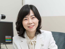 실명 부르는 황반변성…‘늙은 세포만 제거’ 치료법 나왔다