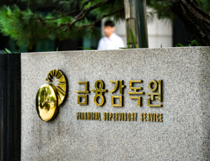 결제수수료 내려갔다…공개 확대에 시장 ‘압력’