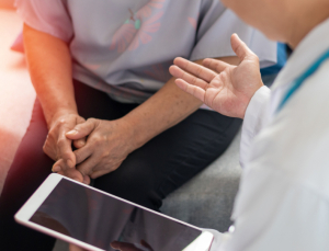 인지장애 환자도 AI로 관리…달라지는 치료 현장